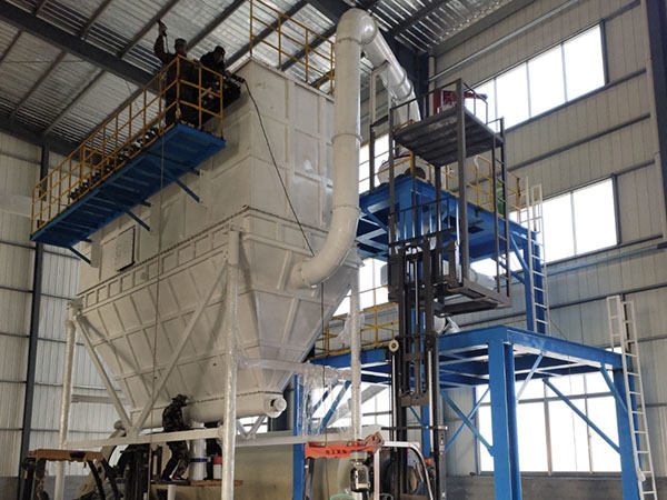 江蘇客戶球磨+分級機安裝中